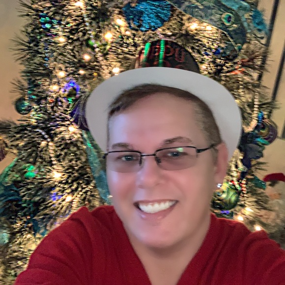 Meet the Posher - Picture 4 of 6